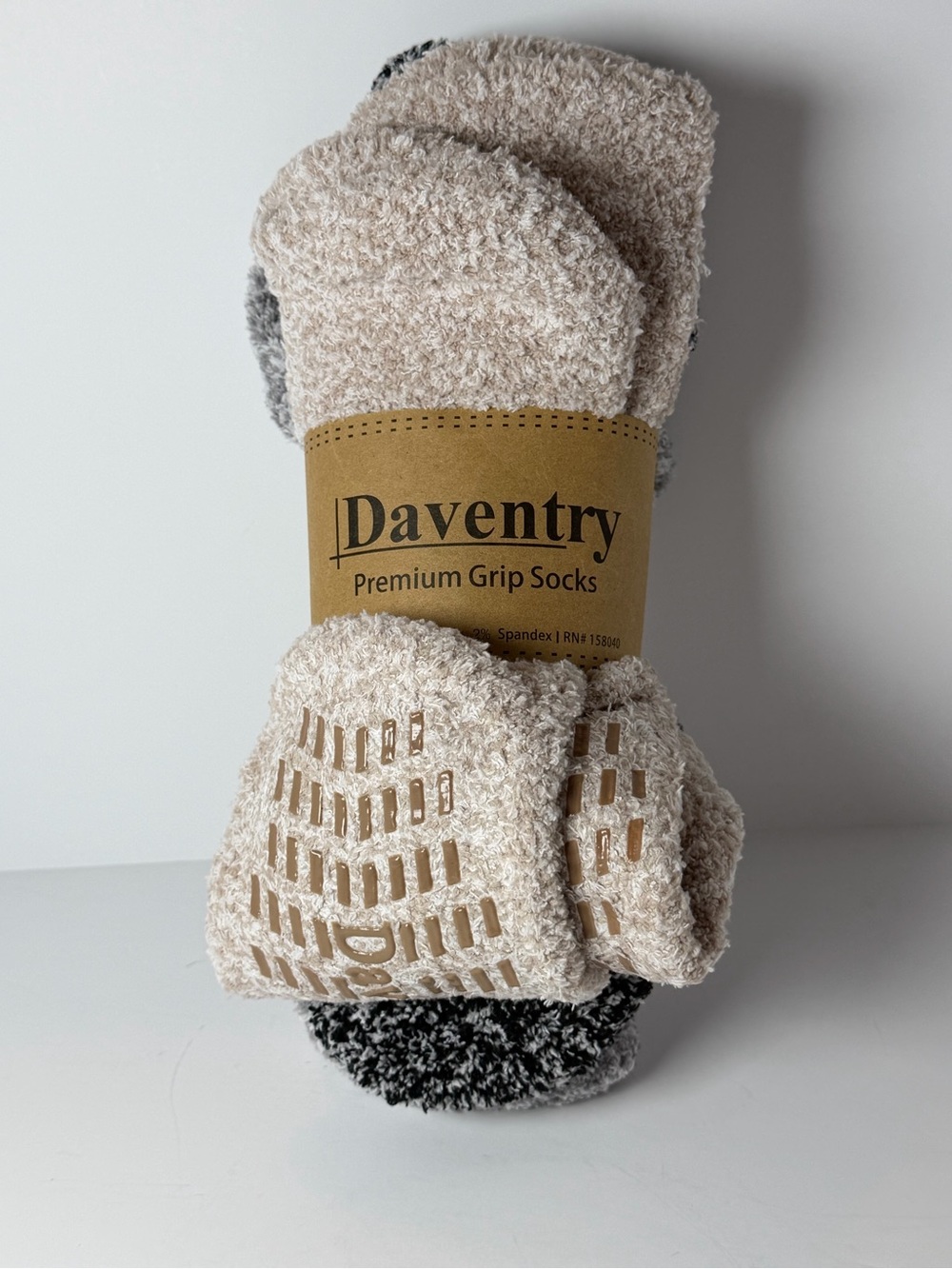 NWT Daventry Premium Fuzzy Grip Socks 3-Pack Neutral